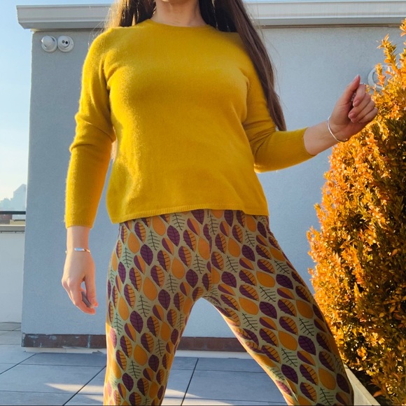 LuLaRoe Hi-Waist Floral Green Legging Pant Elastic Velvet Feel Foliage Print - Picture 10 of 16